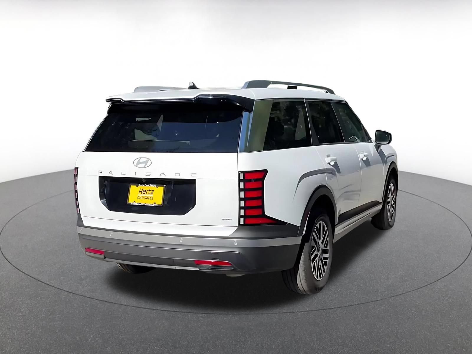 Used 2026 Hyundai Palisade SEL AWD/4WD image 14