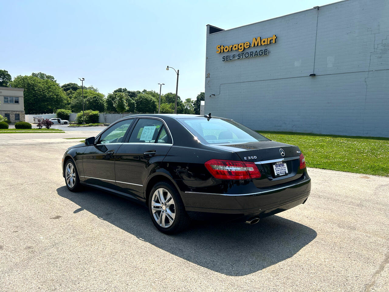 Used 2011 Mercedes-Benz E 350 4MATIC Sedan image 5