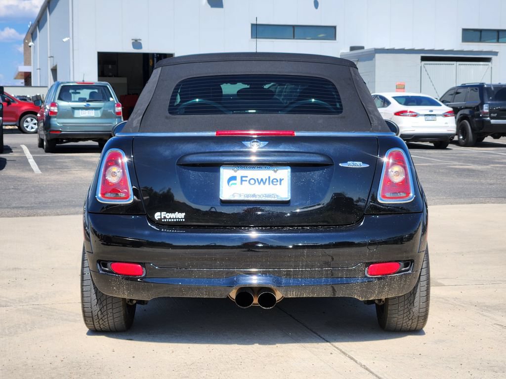 Used 2010 MINI Cooper John Cooper Works FWD image 10
