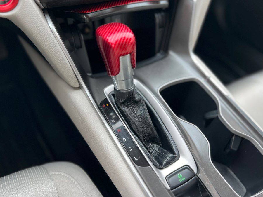 Used 2019 Honda Accord EX image 17