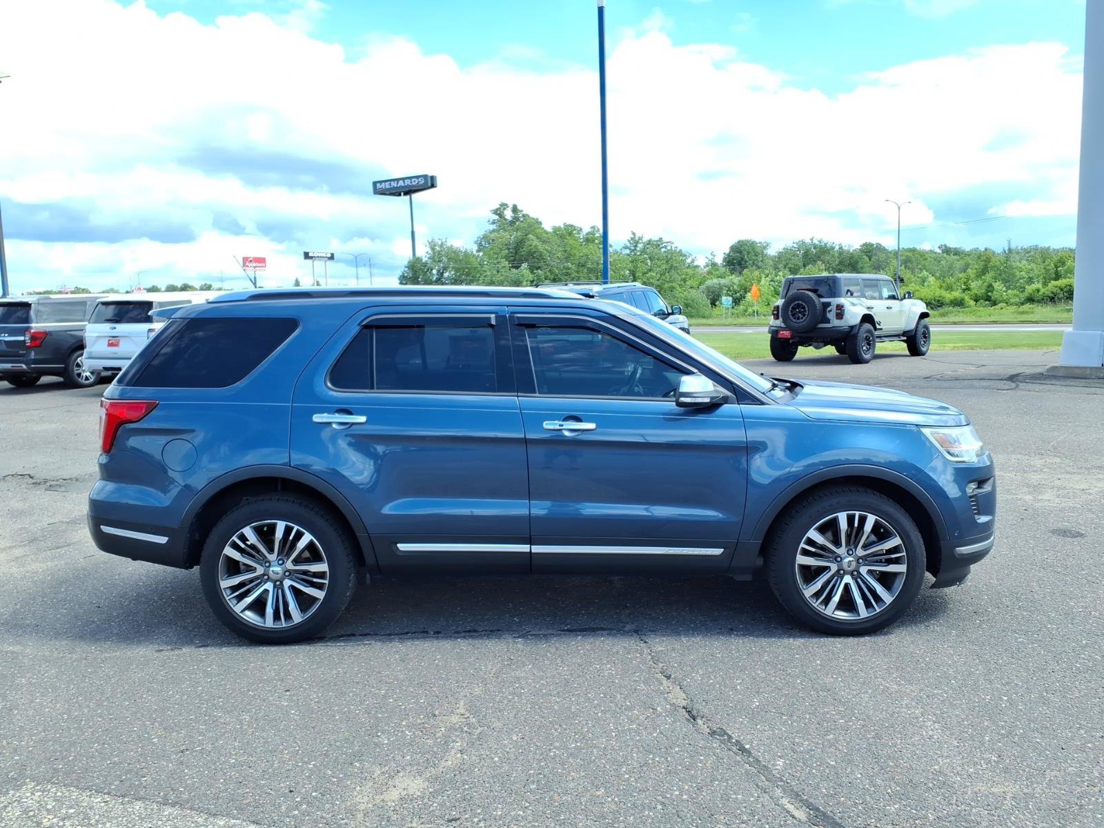 Certified 2019 Ford Explorer Platinum AWD/4WD image 7