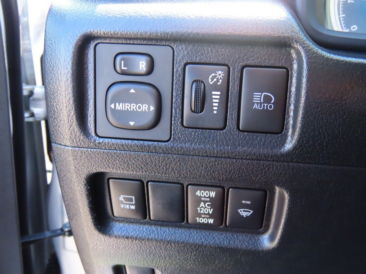 Used 2023 Toyota 4Runner Limited image 26