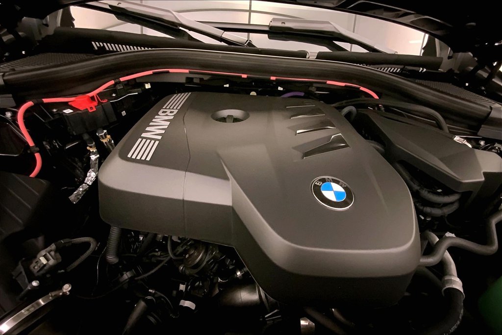 New 2025 BMW X3 xDrive30i w/ Convenience Package AWD/4WD image 8