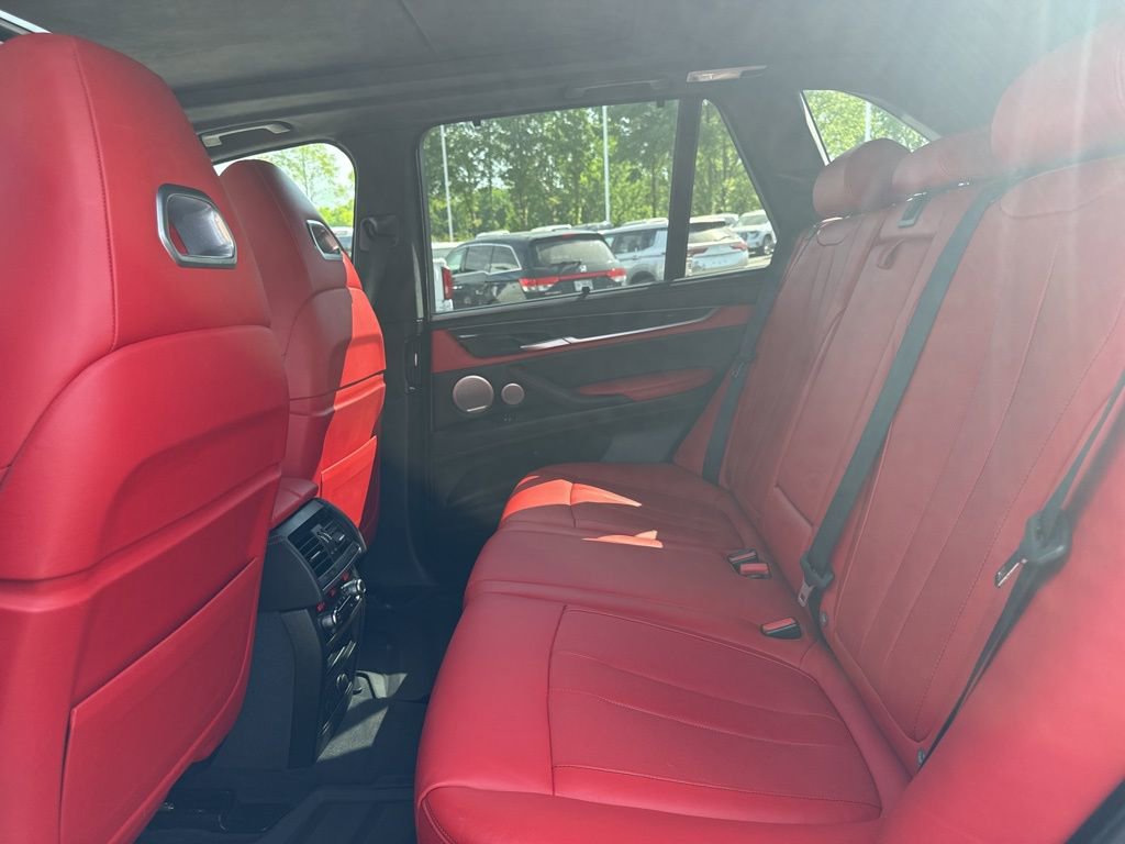 Used 2017 BMW X5 M image 12