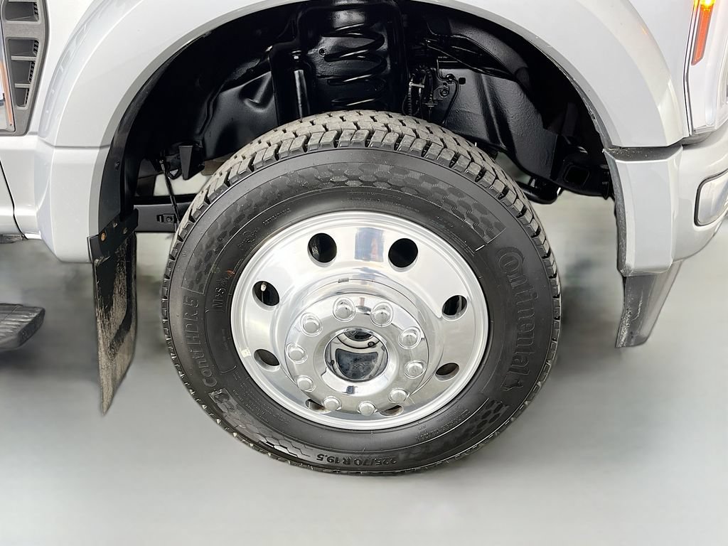 Used 2024 Ford F450 Platinum w/ FX4 Off-Road Package AWD/4WD image 39