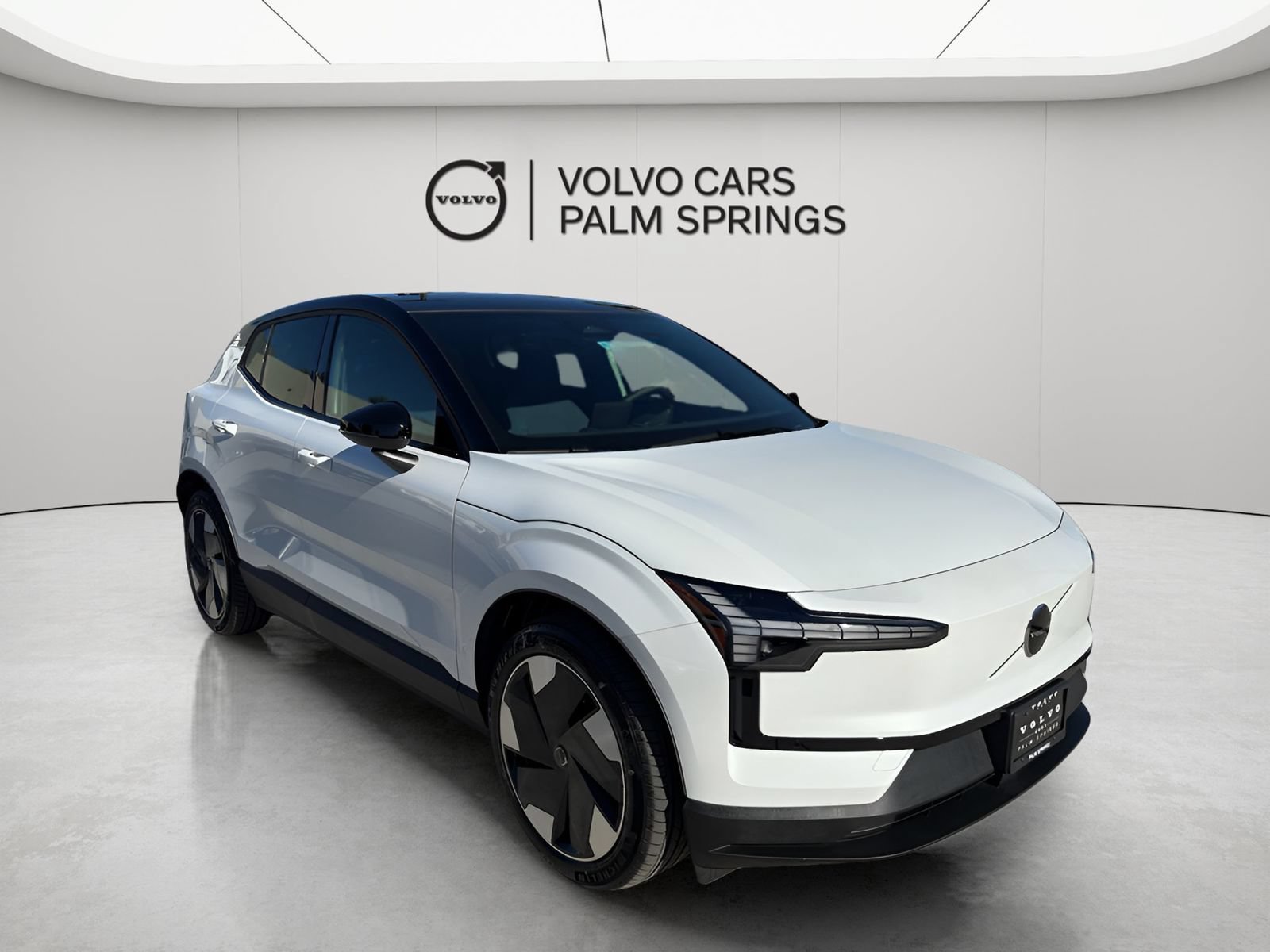 New 2026 Volvo EX30 Plus w/ Protection Package Premier