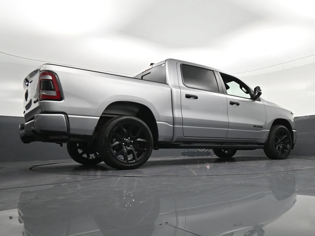 Used 2024 RAM 1500 Laramie AWD/4WD image 27