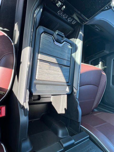 New 2025 RAM 3500 Limited image 17