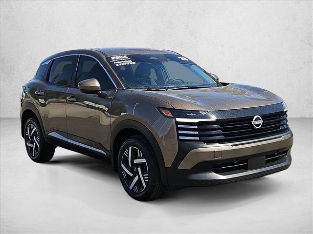 Certified 2025 Nissan Kicks SV FWD image 3