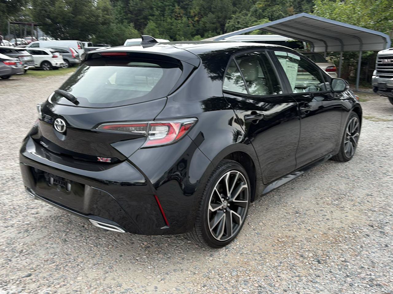 Used 2022 Toyota Corolla XSE FWD image 9