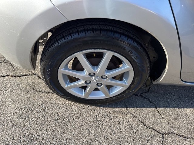 Used 2013 Toyota Prius C image 9