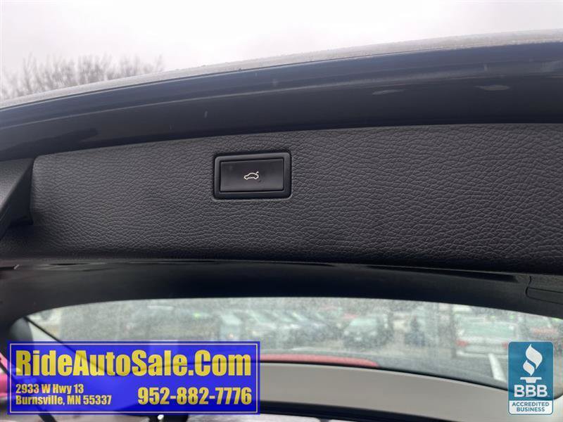Used 2010 Volkswagen Passat Komfort FWD image 23