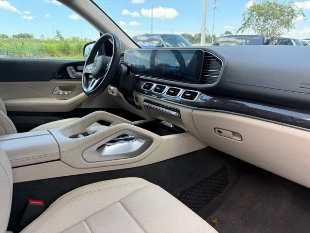 Used 2020 Mercedes-Benz GLS 450 4MATIC image 4