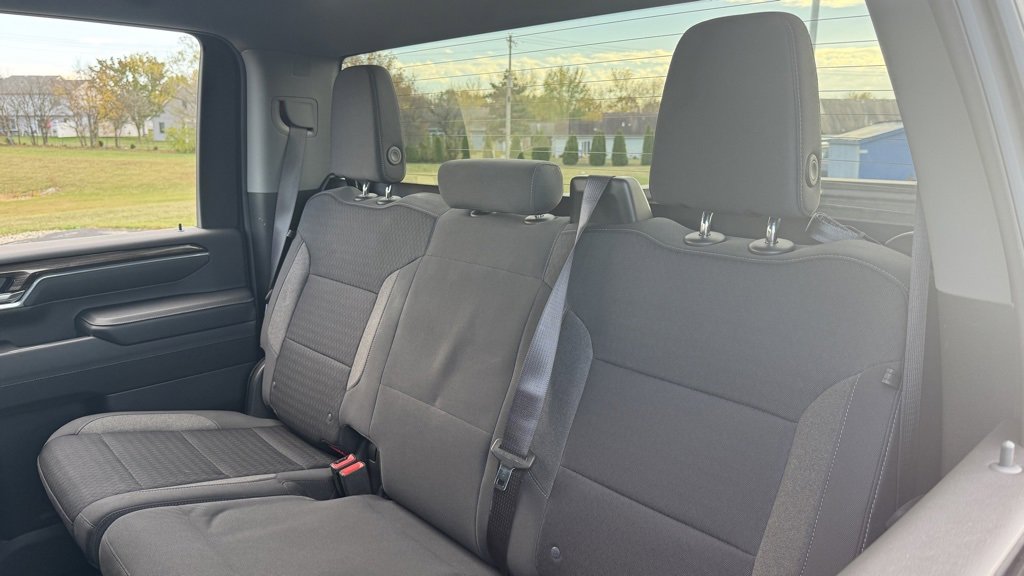 Used 2024 Chevrolet Silverado 2500 LT w/ Convenience Package image 15