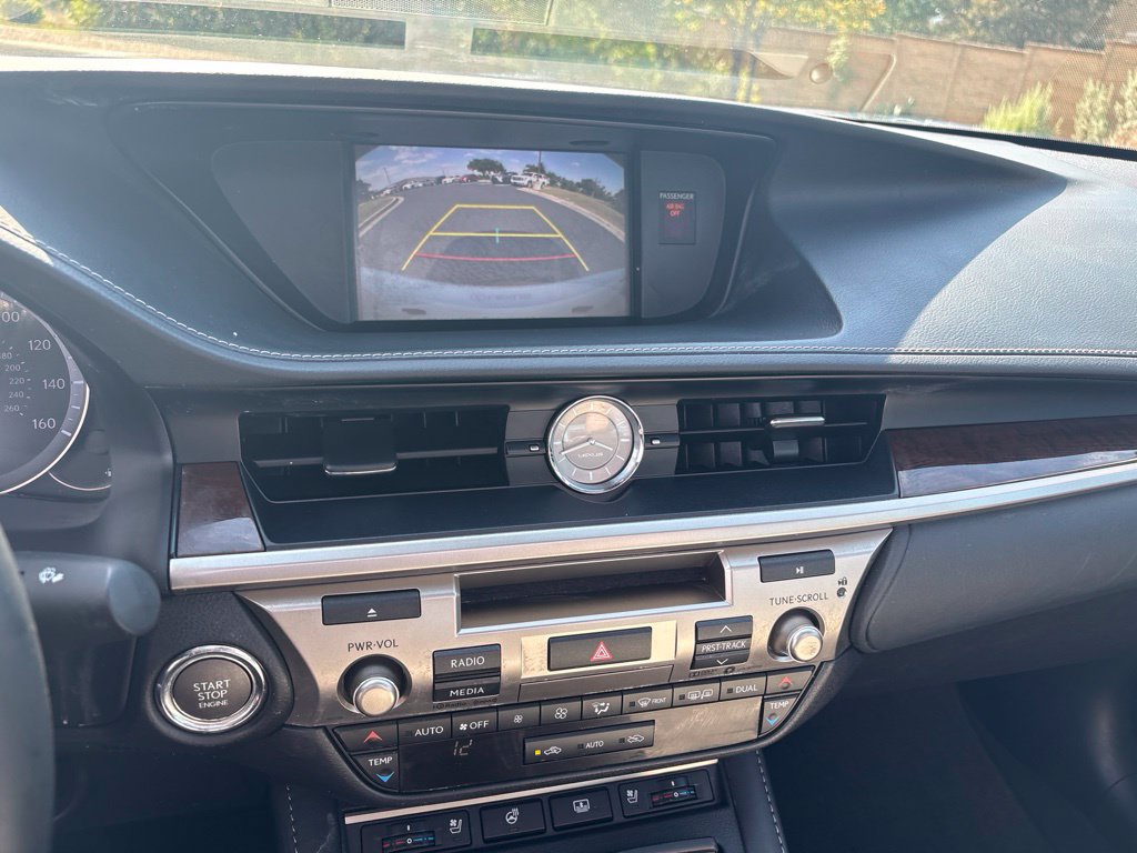 Used 2017 Lexus ES 350 w/ Luxury Package FWD image 14