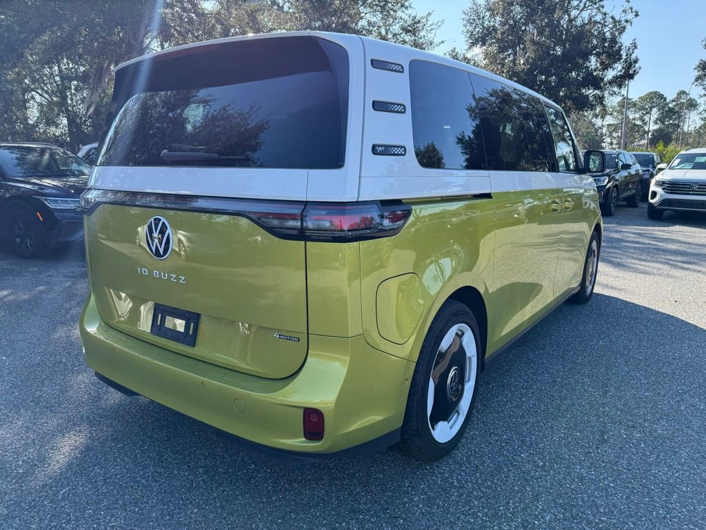 Used 2025 Volkswagen ID. Buzz 1st Edition image 12