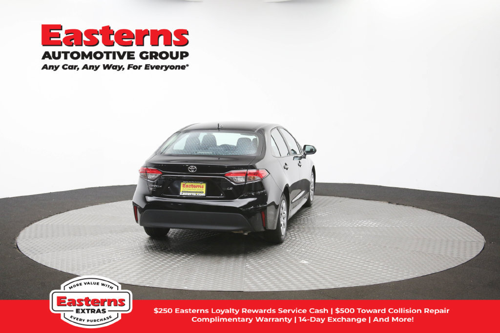 Used 2024 Toyota Corolla LE FWD image 37