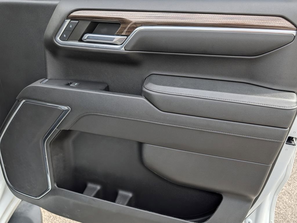 Used 2023 Chevrolet Silverado 1500 RST w/ Z71 Off-Road Package image 33