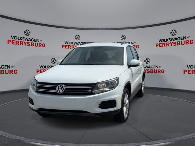 Used 2017 Volkswagen Tiguan Limited w/ Premium Package AWD/4WD image 3