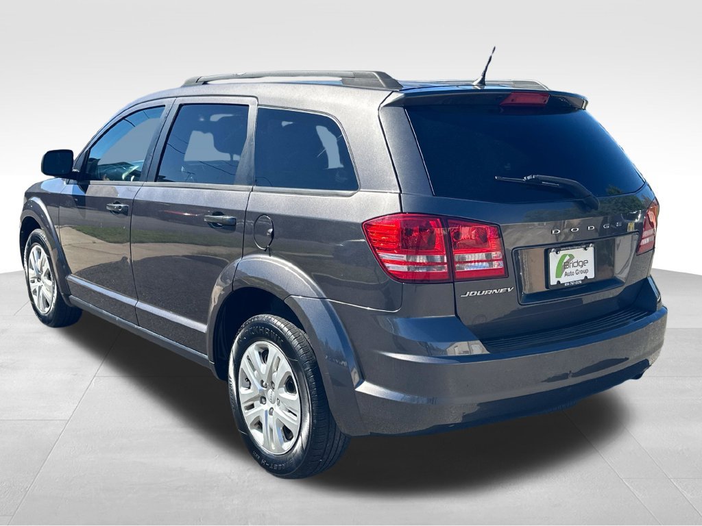 Used 2018 Dodge Journey SE FWD image 6