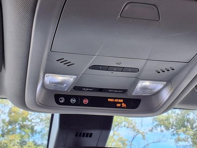 Certified 2020 Chevrolet Equinox LT w/ Driver Convenience Package image 13