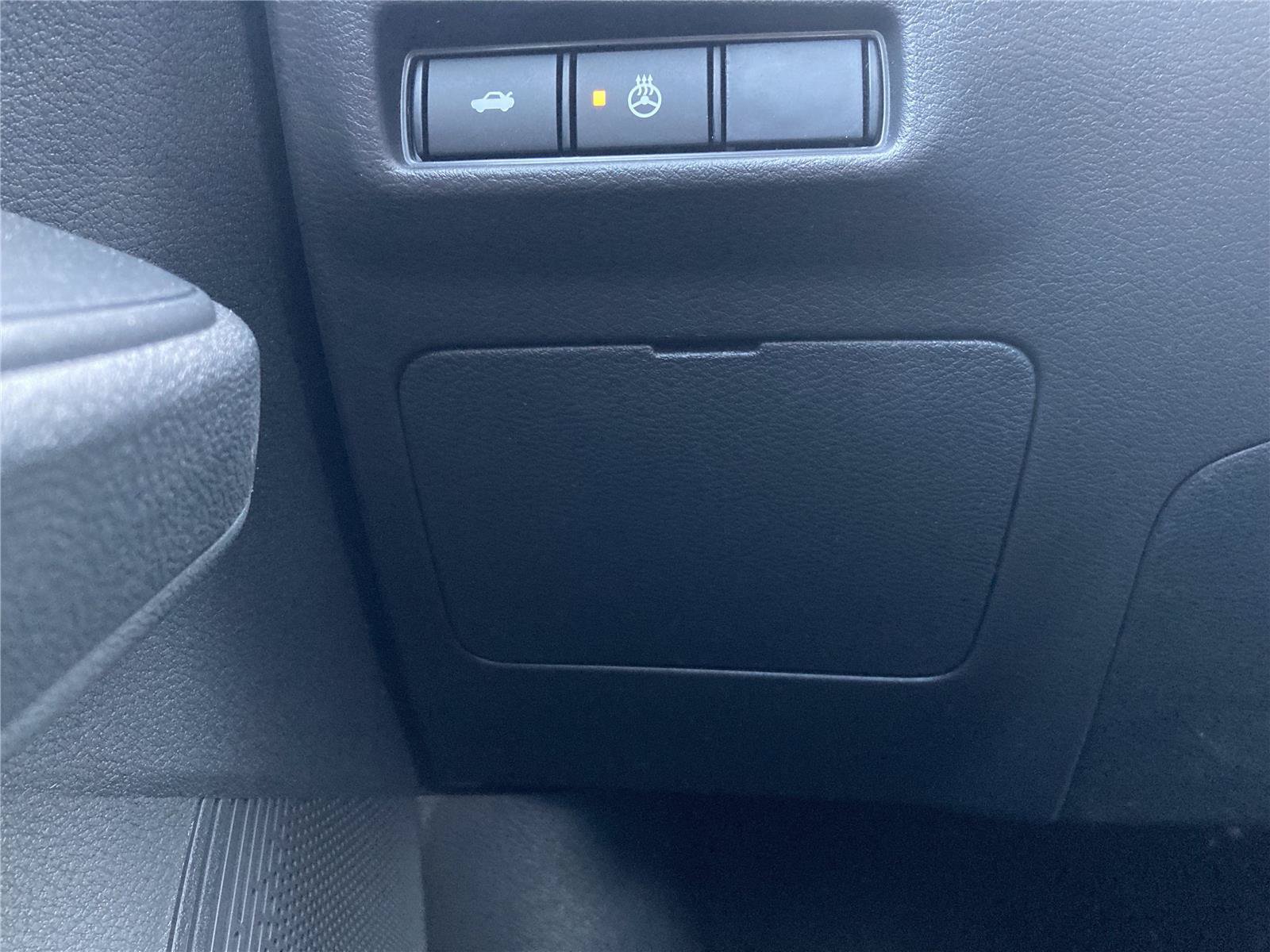 New 2026 Nissan Sentra SV w/ SV Convenience Package FWD image 17