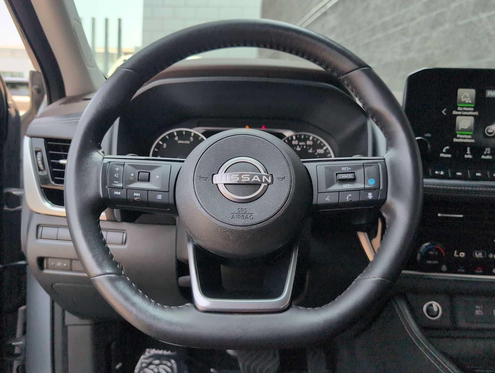 Used 2022 Nissan Rogue SL w/ SL Premium Package AWD/4WD image 22