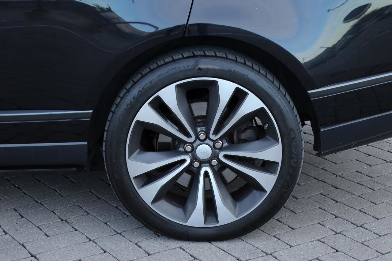 Used 2020 Land Rover Range Rover SV Autobiography Dynamic image 56