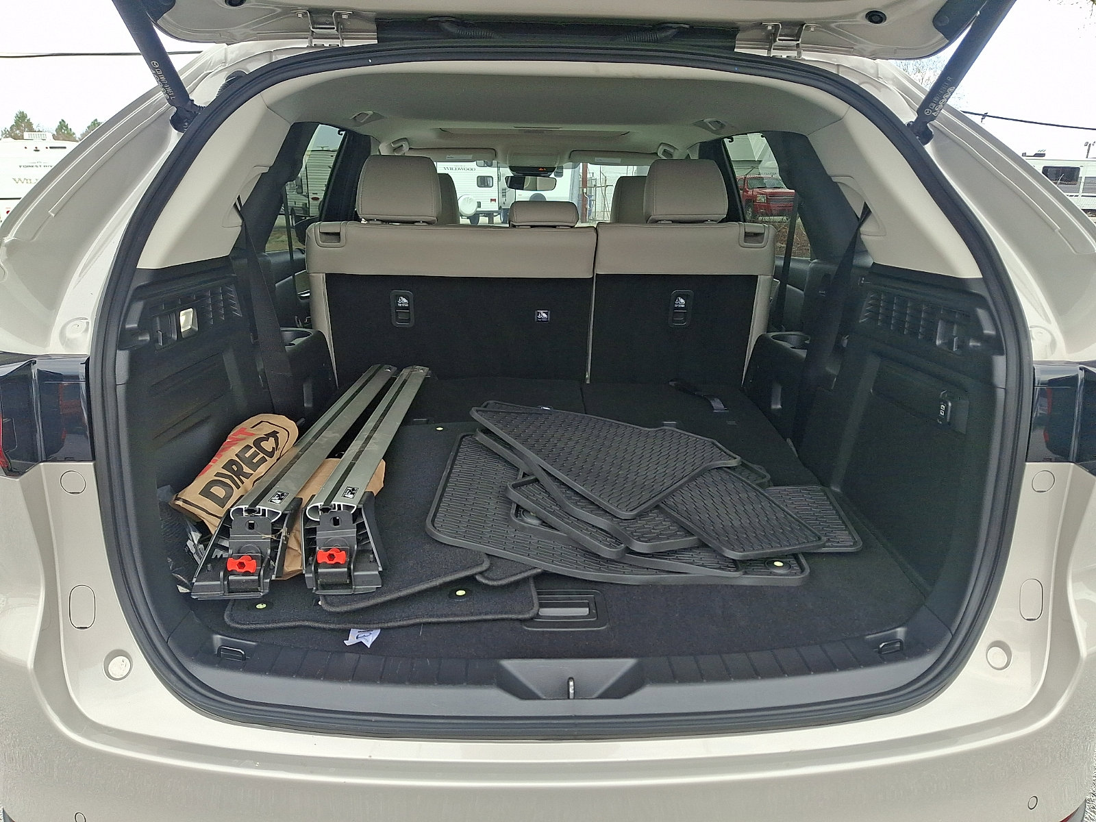 Certified 2025 MAZDA CX-90 3.3 Turbo w/ Preferred Package image 30