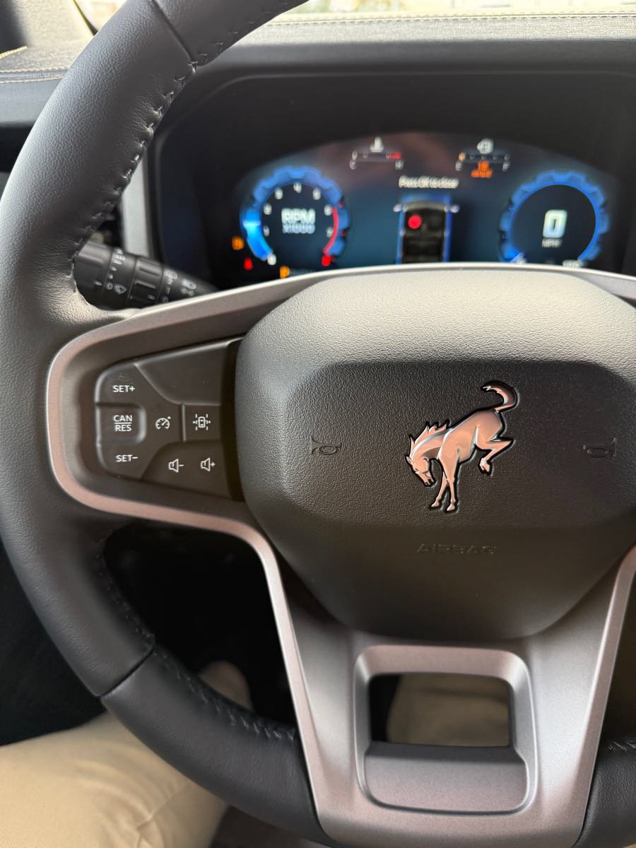 New 2025 Ford Bronco Badlands AWD/4WD image 15