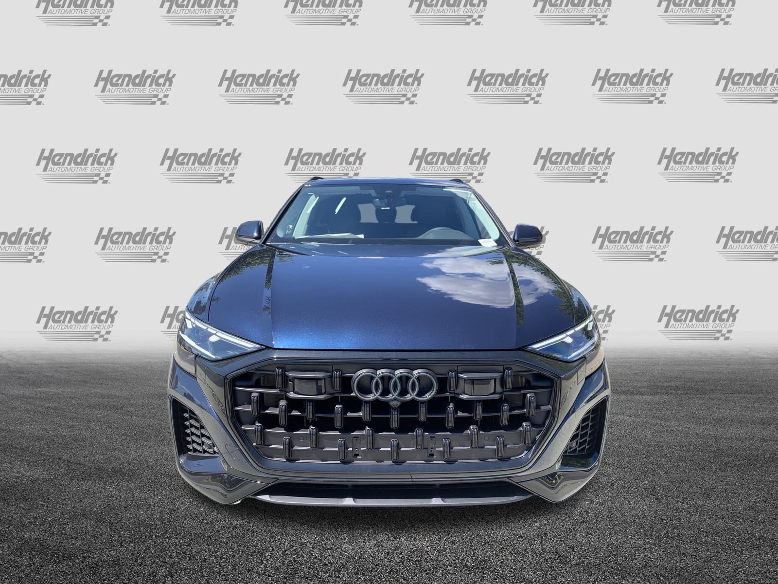 New 2025 Audi Q8 Premium image 3