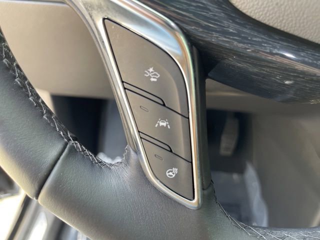 Used 2020 Cadillac XT5 Premium Luxury AWD/4WD image 18
