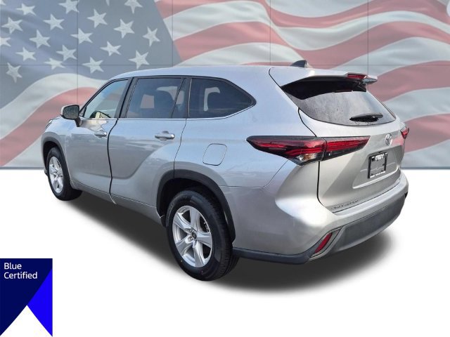 Used 2024 Toyota Highlander LE FWD image 6