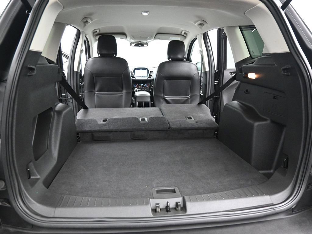 Used 2019 Ford Escape SE image 24