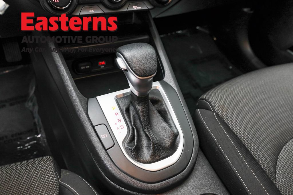 Used 2023 Kia Forte LXS image 13