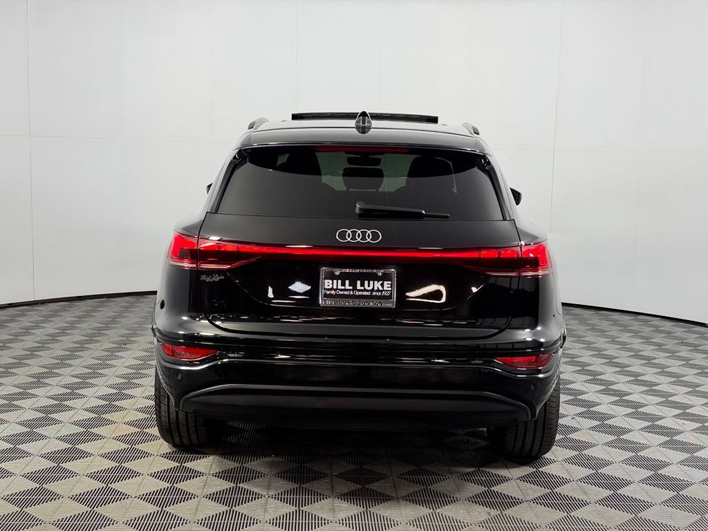 Used 2025 Audi Q6 e-tron Premium Plus w/ Premium Plus AWD/4WD image 9