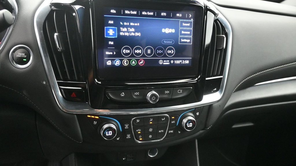 Used 2023 Chevrolet Traverse Premier FWD image 12