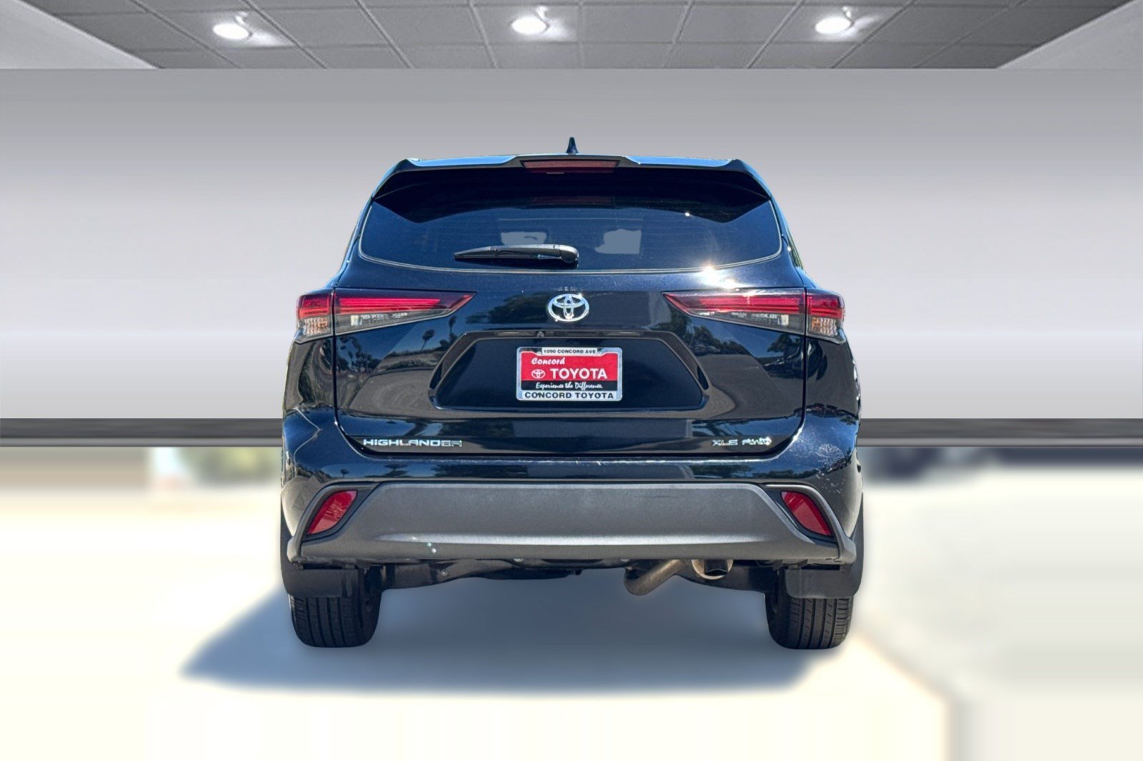 Used 2026 Toyota Highlander XLE AWD/4WD image 10