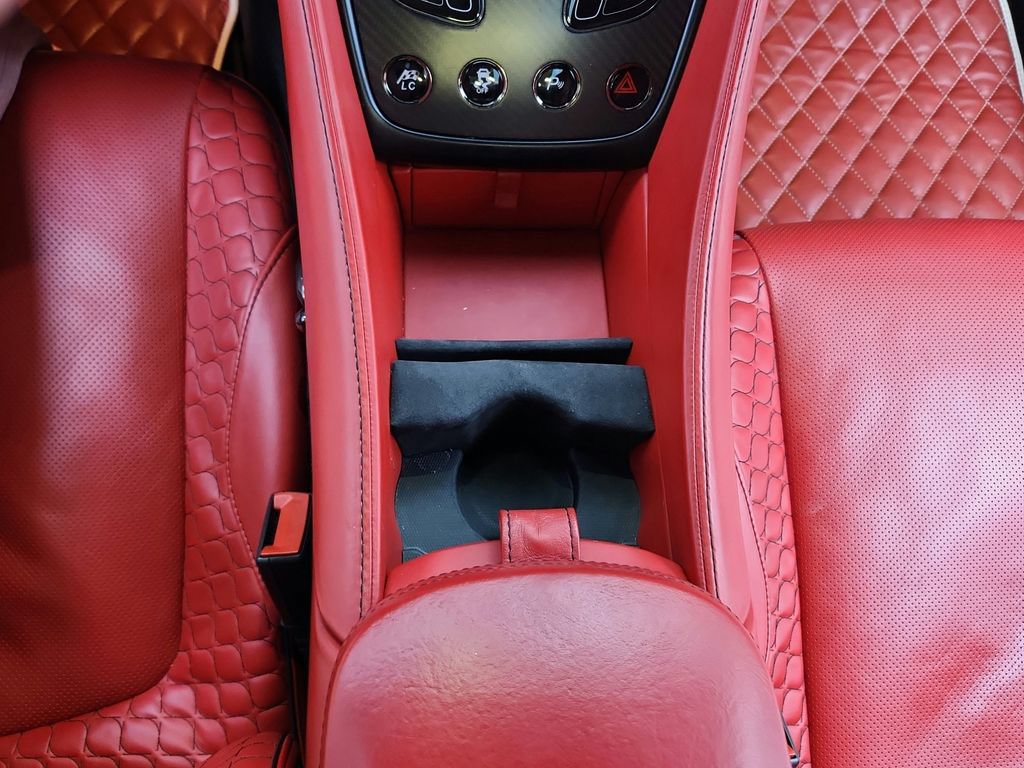 Used 2014 Aston Martin Vanquish Coupe RWD image 22