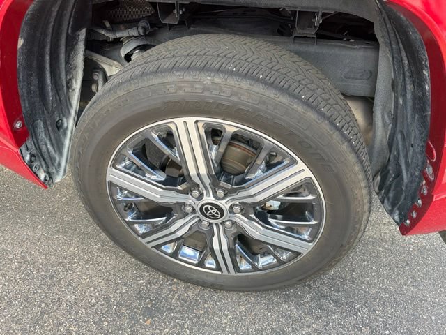 Used 2022 Toyota Tundra Capstone AWD/4WD image 10