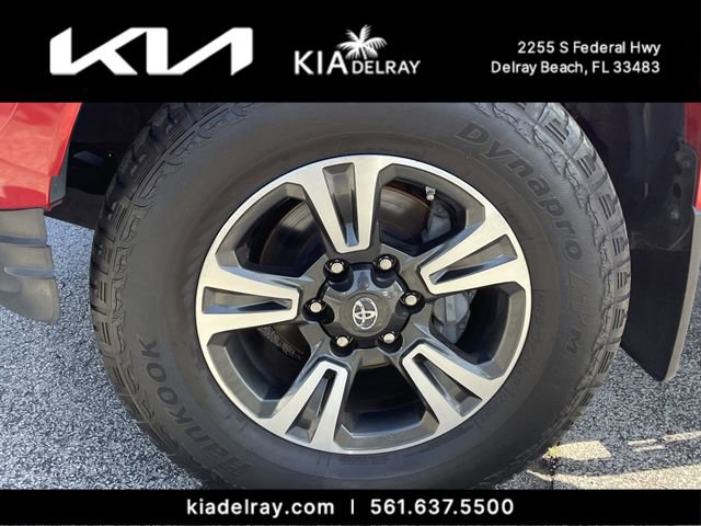 Used 2019 Toyota Tacoma TRD Sport image 27