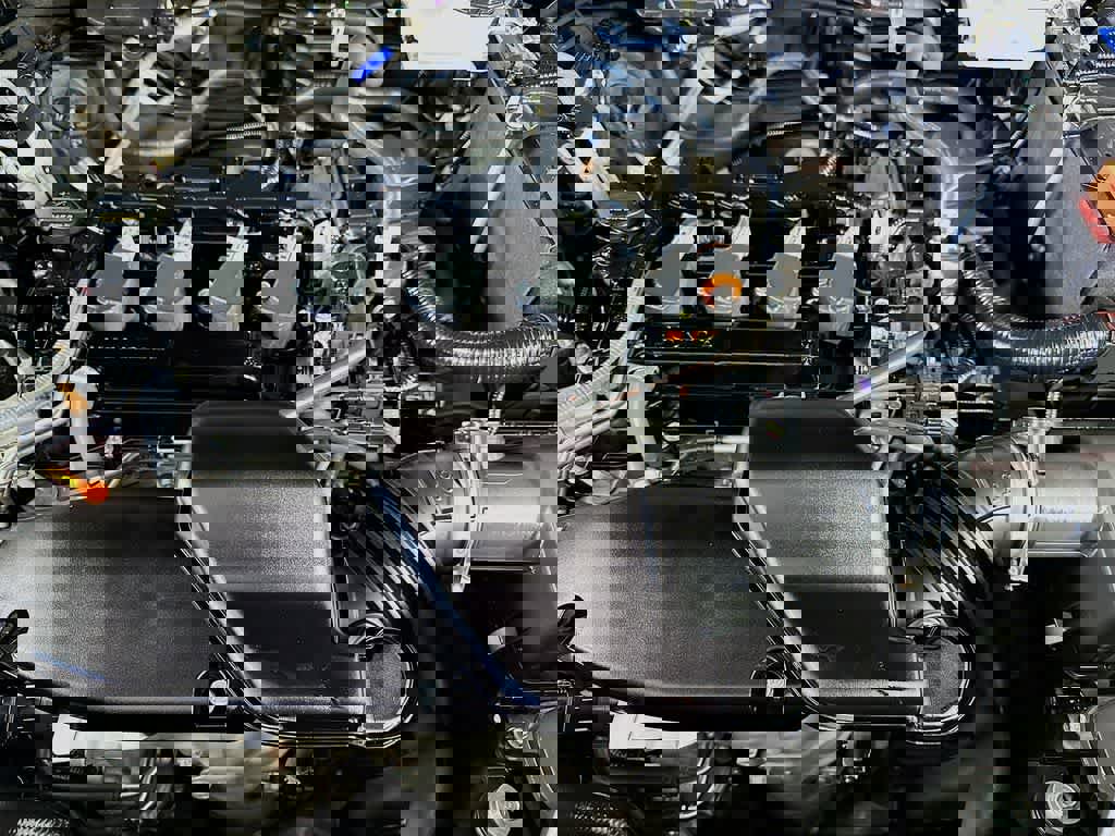 Used 2025 Honda CR-V EX-L image 9