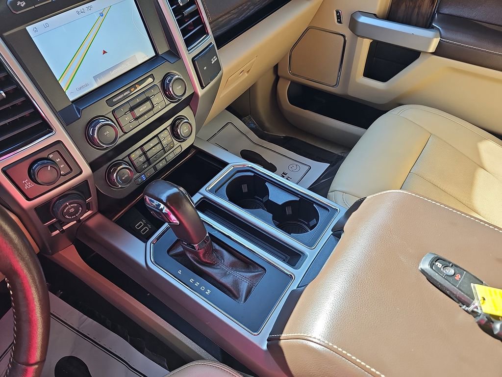 Used 2020 Ford F150 Lariat w/ Max Trailer Tow Package image 28