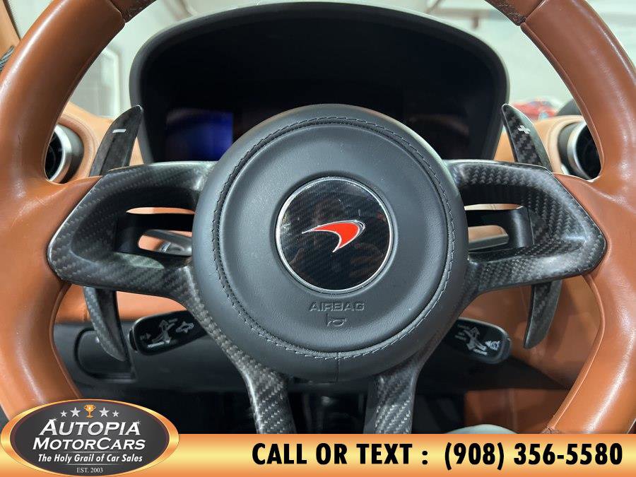 Used 2017 McLaren 570S RWD image 16