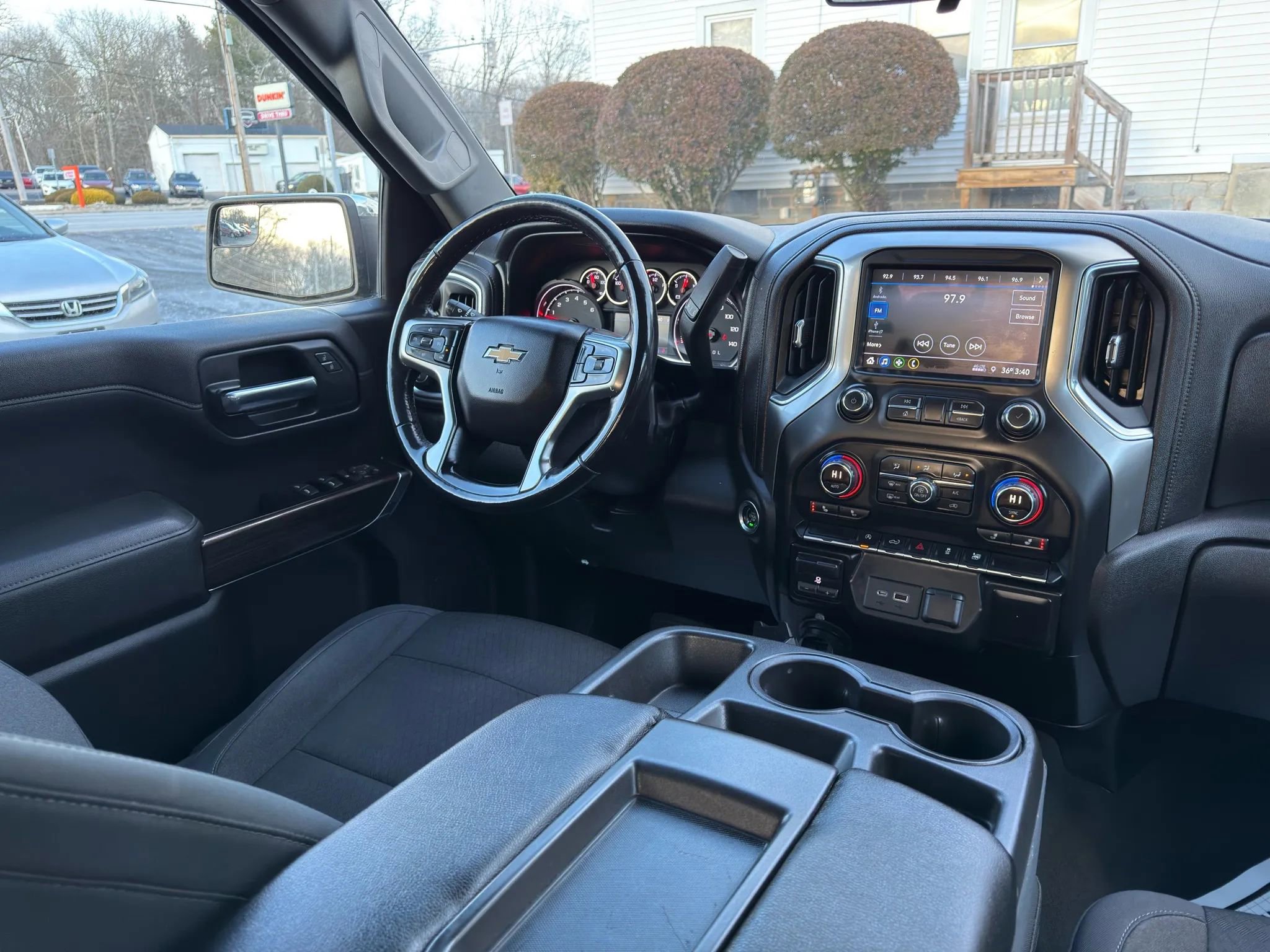 Used 2019 Chevrolet Silverado 1500 LT w/ All-Star Edition image 30