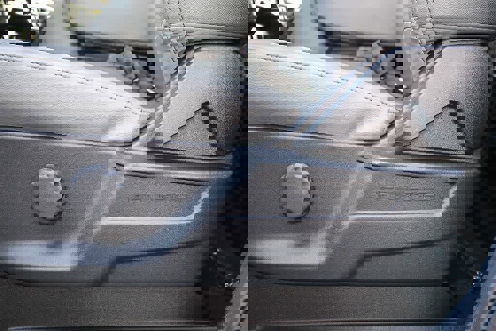 New 2026 Ford F350 XL w/ XL Chrome Package image 25