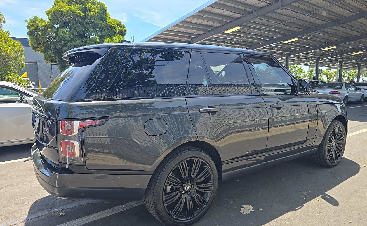 Used 2019 Land Rover Range Rover Supercharged AWD/4WD image 2