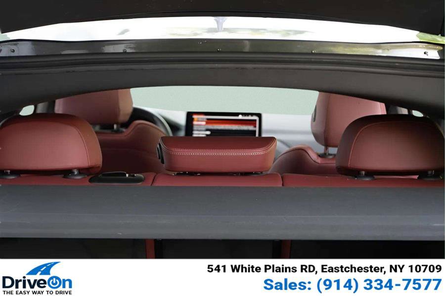 Used 2022 BMW X4 M40i w/ Premium Package image 18