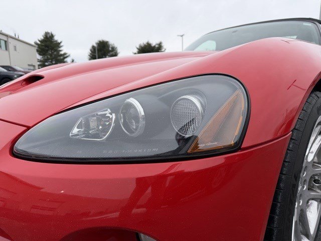 Used 2003 Dodge Viper SRT-10 image 12