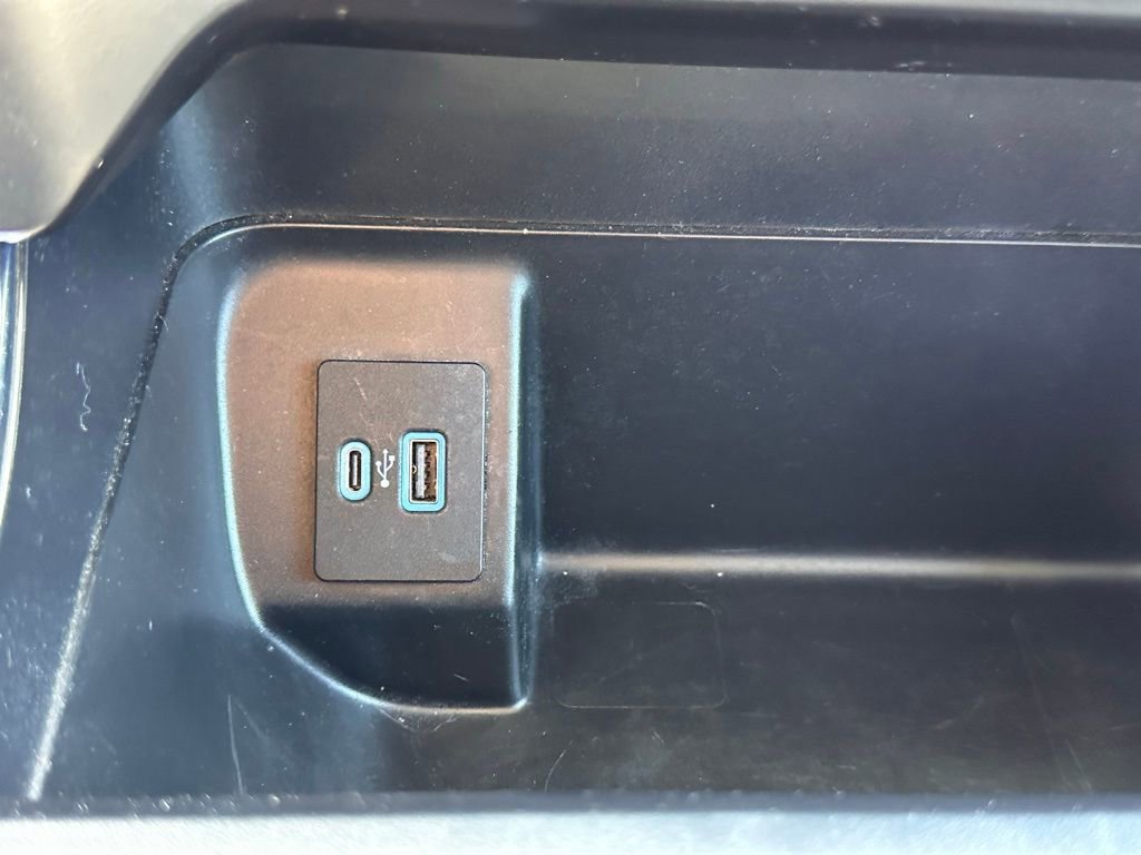 Used 2024 Ford F150 XLT w/ Mobile Office Package image 32